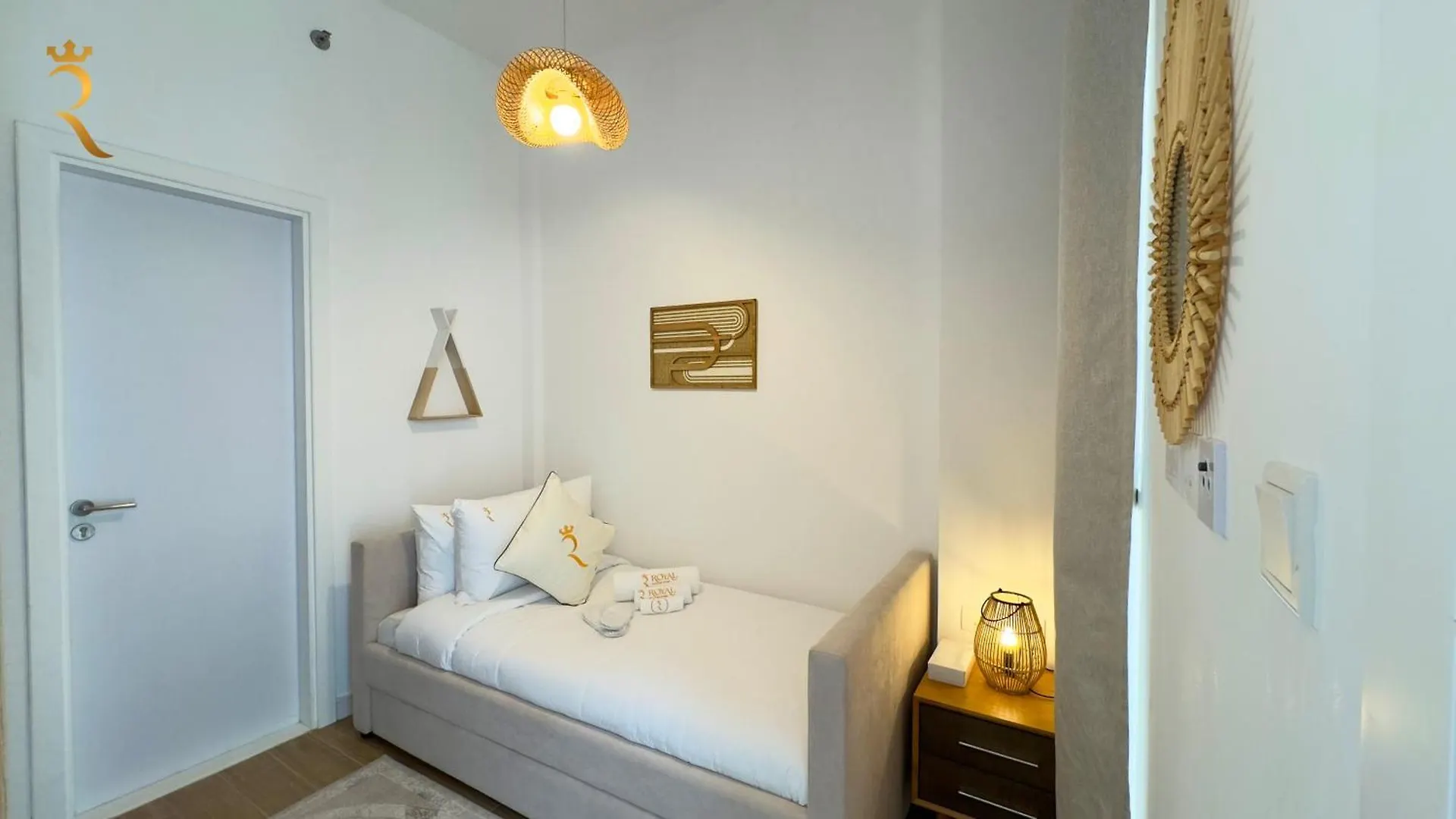 Apartment Oasis Grove Stylish 2Br Retreat In Masdar City Abu Dhabi United Arab Emirates